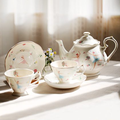 Elegant British Bone China Ceramic Teapot Cup and Saucer Set